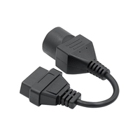 Câble de diagnostic OBD II 17PIN à 16PIN Voitures universelles Garantie 1 an Fils de cuivre pur 12-24V