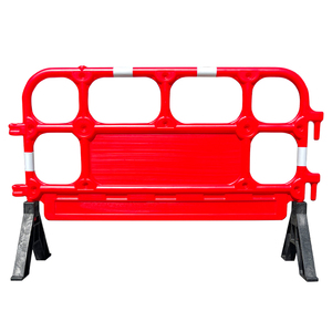 Barrera de Tráfico de Plástico PE de Alta Calidad, Barrera de Seguridad Vial con Tres Orificios y Material de Goma para Separación de Carriles - Product Image 6