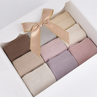 Boîte d'emballage personnalisée auto-élevante pliable en carton ivoire pour serviettes, cravates, sous-vêtements, chaussettes, boîte cadeau avec design créatif en nœud