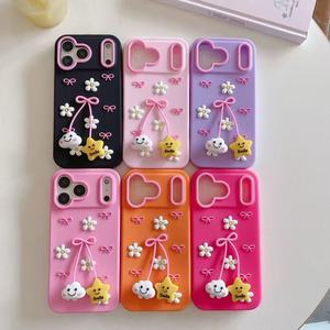 Nuova Custodia per <span class=keywords><strong>iPhone</strong></span> 17 16 Pro Max in Silicone Anti-Caduta con Ciondolo a Zampa di Gatto Cartoon, di Alta Gamma, di Tendenza e Personalizzata, Multicolore - Product Image 2