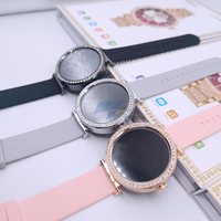 Montre connectée M10 Pro avec appels Bluetooth, suivi de la santé féminine, modes multisports, montre élégante pour femmes avec diamants
