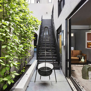 Équipement de <span class=keywords><strong>barbecue</strong></span> extérieur luxueux, foyer en fer, grilles à bois, <span class=keywords><strong>barbecue</strong></span> au charbon de bois, trépied noir, 3-5 personnes, montage facile - Product Image 3