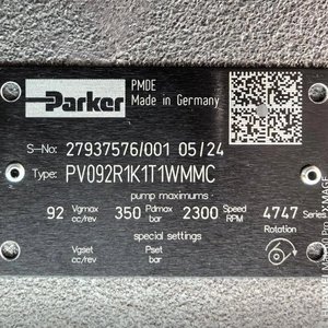 Bomba de pistón Parker Pv092r1k1t1wmmc de 92 cm de desplazamiento, bomba hidráulica de pistón axial para uso en tuberías - Product Image 2
