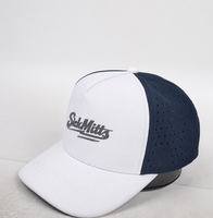 Zwarte 5-panel golfpetten met lasergesneden luipaardfruitpatroon, waterdichte Oxford-stof, aangepast logo, 3D-borduurwerk, sport-baseballcaps