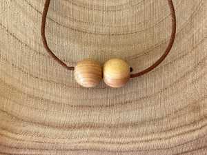 สร้อยคอไม้ทำมือจากลูกปัดไม้ธรรมชาติคุณภาพพรีเมียม ออกแบบมาสำหรับผู้ชาย ผู้หญิง และสวมใส่แฟชั่นในชีวิตประจำวัน - Product Image 5