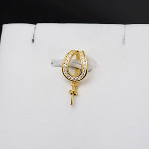 สร้อยคอจี้เงินแท้ S925 สำหรับผู้หญิง พร้อมสายหนา ทำด้วยมือ ประดับมุกกลวง ดีไซน์เฉพาะตัว พร้อมบริการสลักชื่อ - Product Image 4