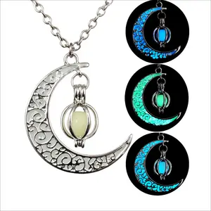 NX Factory Wholesale Fashion Europe and America Style Glow in the Dark Necklace Luminous Moon Necklace for Party