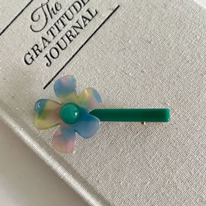 YJL Fermaglio per Capelli a Forma di Fiore Colorato, 7,5 cm, in Acetato, Elegante Clip per Frangia, Stile Retrò e Dolce - Product Image 4