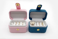 Petite boîte à bijoux portable pour un usage quotidien Boucles d'oreilles à clipser Stockage de bibelots pour bagues et outils de bijoux Emballage d'équipement