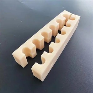 Bandas Transportadoras de Plástico, Nylon PA, UHMW, <span class=keywords><strong>UPE</strong></span>, Ecológicas, Personalizadas por CNC, Resistentes a Cortes, Tiras Guía - Product Image 1
