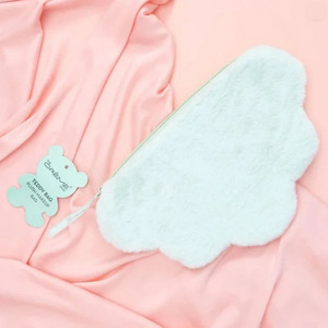 Sac en peluche tendance automne/hiver, sac de rangement à fermeture éclair pour rouge à lèvres, sac en velours pour parfum, sac de maquillage, sac à poudre - Product Image 2