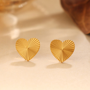 Heart Stud <b>Earrings</b> Gold Plated Zinc Alloy Stainless Steel <b>Post</b> Fashion Simple Ins Style For Women Accessories - Product Image 3