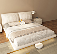 Lit flottant inclinable minimaliste italien Style crème moderne Petite oreille d'éléphant Suspendu Ensembles de chambre à coucher en cuir Nappa Chambre à coucher