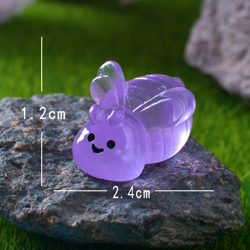 Ape dalle ali lunghe viola