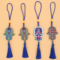 Pendentif 3D en résine œil porte-bonheur religieux – Décorations en gros en promotion – Fabriqué avec soin et doté d'un design unique en forme de main