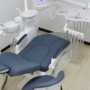 Fauteuil <span class=keywords><strong>dentaire</strong></span> électrique métallique à <span class=keywords><strong>prix</strong></span> réduit pour le service <span class=keywords><strong>dentaire</strong></span> - Product Image 2