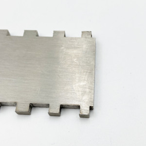 Regla de curvatura para diapasón de guitarra de acero inoxidable con borde de cuchilla, 4 mm, cóncavo-convexo, con muescas, herramienta de nivelación para reparación de guitarra - Product Image 4