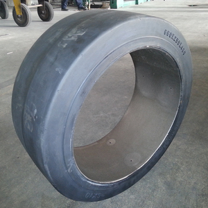 Neumáticos Sólidos <span class=keywords><strong>de</strong></span> Repuesto para Pavimentadora <span class=keywords><strong>de</strong></span> Carreteras, 22X9X16, Precio Directo <span class=keywords><strong>de</strong></span> Fábrica - Product Image 4