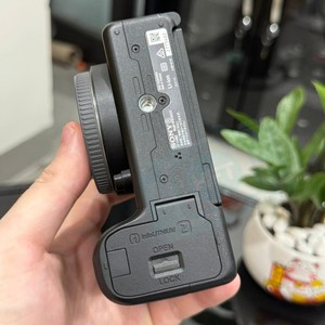 Appareil photo numérique hybride professionnel HFT ZV-E10 II 26MP 4K (boîtier nu) noir testé – Vente en gros - Product Image 5