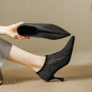 Zapatos de Tacón Delgado con Punta Cuadrada Negra, Adornados con Pedrería, de Satén, Elegantes y a la Moda para Mujer, Ideales para Bodas de Verano - Product Image 3