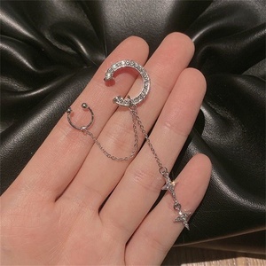 Boucle d'<span class=keywords><strong>oreille</strong></span> manchette non-percée en cristal argenté brillant avec pampille, pour femme, bijou <span class=keywords><strong>de</strong></span> <span class=keywords><strong>piercing</strong></span> <span class=keywords><strong>de</strong></span> cartilage en strass étoile - Product Image 1