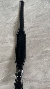 Cinturón de Soporte Lumbar de Neopreno Elástico y Transpirable con Cierre y Logotipo Personalizado para Levantamiento de Pesas, Fitness y Ejercicio - Product Image 5