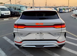 Auto Eléctrico BYD Song Plus DMi 2025 de Cuatro Ruedas - Product Image 2