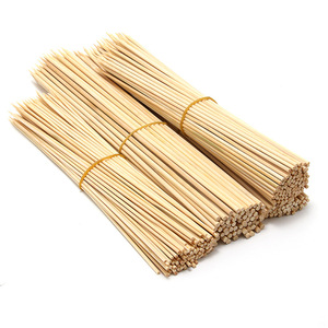Brochettes jetables de long bâton de <span class=keywords><strong>bambou</strong></span> porte-bonheur de marque personnalisée OEM pour barbecue facile fête camping emballage de sac de fruits et aliments - Product Image 5