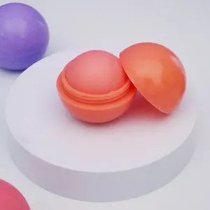 Soin des lèvres bio végan avec logo personnalisé baume à lèvres hydratant marque privée crème pour les lèvres exfoliante boule ronde violette baume à lèvres