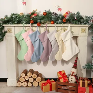Chaussette de Noël personnalisée par sublimation, brodée, style scandinave minimaliste, pour la famille, cadeau de Noël assorti pour la décoration intérieure - Product Image 2