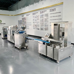 Macchina elettrica automatica per il riscaldamento del burro Croissant <span class=keywords><strong>italiana</strong></span> per la produzione di cibo da strada - Product Image 2