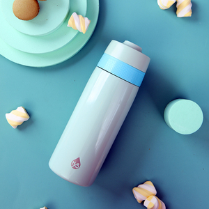 <span class=keywords><strong>Bouteille</strong></span> d'eau moderne en acier inoxydable 304 sans BPA, compatible lave-vaisselle, avec couvercle rabattable pour enfants, école et camping - Product Image 4