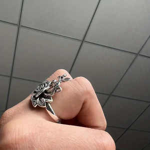 Anello Cocktail H383 con Fiore in Argento, Montatura a Castone, Romantico Anello da Donna per Uso Quotidiano - Product Image 6