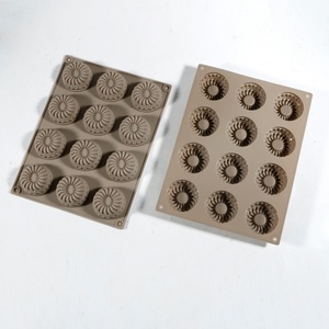 <b>Silicone</b> Cake Mold 12-Compartment Stackable Cake Mold <b>Baking</b> Cake Mold DIY Decoration Shaping Mold - Product Image 4