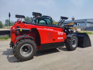 Yunnei 3.5t dua bagian teleskopik variabel Forklift hidrolik pompa ganda 76KW mesin pengangkut roda muatan untuk pertanian - Product Image 4