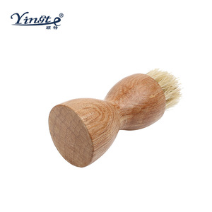 Cepillo para zapatos Yinste de madera maciza con cerdas de cerdo para pulir y cuidar los zapatos - Product Image 2