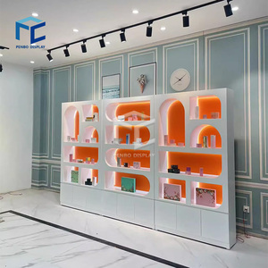 Estantería de tienda de belleza, estuches de exhibición, soporte de exhibición de suministros de cosméticos, estante de exhibición de pared, gabinete de productos cosméticos - Product Image 4