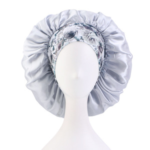 Vente en gros de bonnets de luxe personnalisés pour femmes, enveloppes de cheveux en satin avec logo personnalisé pour <span class=keywords><strong>la</strong></span> <span class=keywords><strong>plage</strong></span> et les voyages - Product Image 4