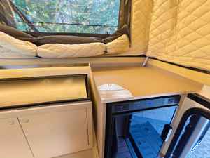 Автодом-прицеп для бездорожья с подъемной крышей, кемпер с санузлом, высококачественный туристический караван - Product Image 6