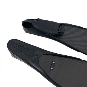 काले मुक्त गोताखोरी कार्बन फाइबर पंख - Product Image 4