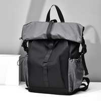 Sac à dos spacieux pour ordinateur portable, style roll-top, avec bretelles réglables pour hommes, pour le transport quotidien