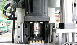 1212 1218 1325 1328 Atc Woodworking <strong>Routers</strong> 3 Axis Syntec <strong>Controller</strong> 4*8ft 12 Tool <strong>Cnc</strong> <strong>Router</strong> Wood Nesting Machine - Product Image 3