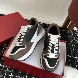 Zapatillas Retro Unisex de Gamuza y Malla con Bloques de Color Marrón, Negro y Blanco, con Cordones, para Correr o Uso Casual - Product Image 1