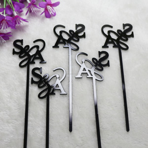 Tùy chỉnh được thiết kế Monogram Tên đám cưới khuấy bên thanh sự gian lận Gậy handmade đám cưới màu đen Acrylic uống stirrers - Product Image 5