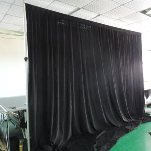 ระบบขาตั้งฉากหลังแบบพกพาพร้อมผ้าม่านสำหรับตกแต่งงานแต่งงาน - Product Image 5