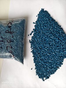 필름 파이프 어플리케이션용 노후 블루 차돌박이 컬러 블로우 필름 및 파이프 그레이드 마스터배치를 사용한 공동 압출 WPC 목재 플라스틱 보드 - Product Image 5