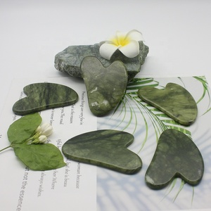 Alat Pijat Wajah <span class=keywords><strong>Gua</strong></span> <span class=keywords><strong>Sha</strong></span> Batu Giok Hijau Xiuyan Alami, Pemijat Wajah, <span class=keywords><strong>Gua</strong></span> <span class=keywords><strong>Sha</strong></span> Kulit Kepala, Batu Giok <span class=keywords><strong>Nephrite</strong></span> Guasha - Product Image 3