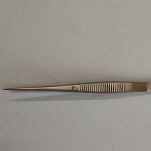 Pinces à éclats professionnelles avec pointe de précision guidée, en acier inoxydable de qualité chirurgicale, instrument à usage médical - Product Image 2