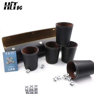 ערכת משחק שולחן מעור דגם HLT דלוקס, 5 כוסות מרופדות לבד, מארז מגנטי, קוביות 16 מ\"מ, למסיבות, סיטונאי מהמפעל - Product Image 5