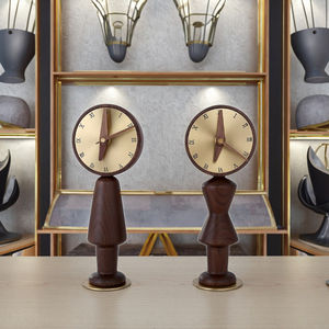 Design unico forma rotonda oro ottone specialità soggiorno orologio da tavolo elegante noce marrone personalizzato Vintage orologio da scrivania - Product Image 2